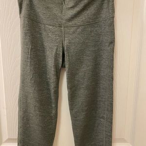 Athleta Crop Leggings